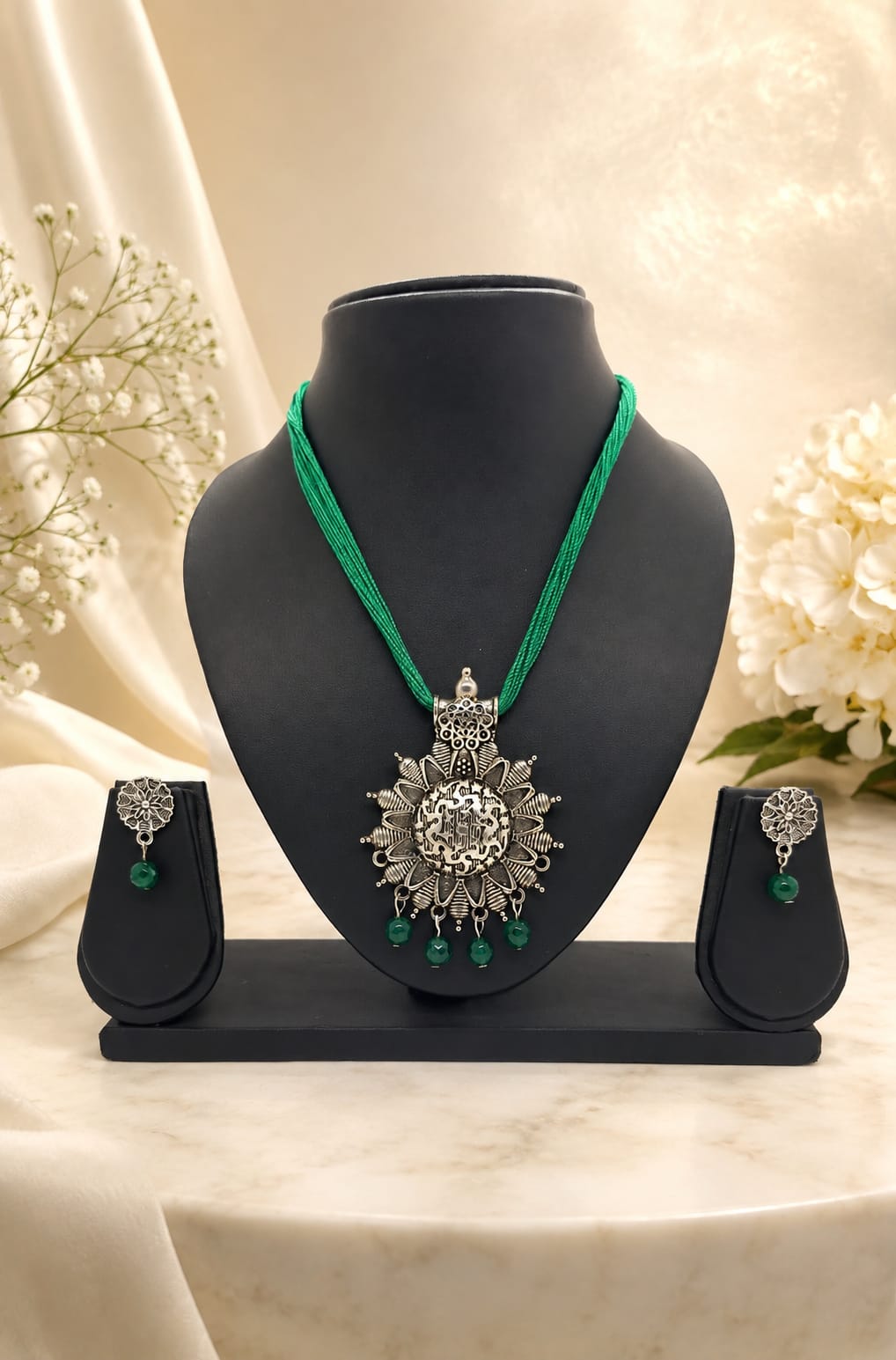 Dori pendant